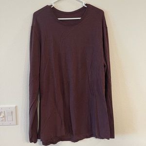 Lululemon long sleeve like new size XL
